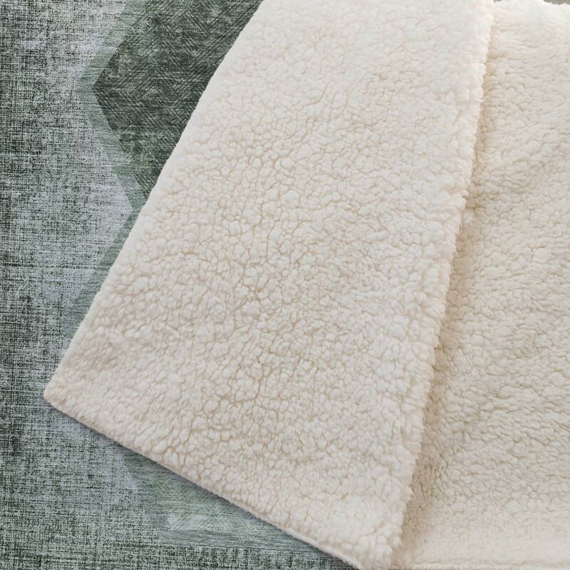 Premium Machine Washable Modern Geo Sherpa Throw Blanket