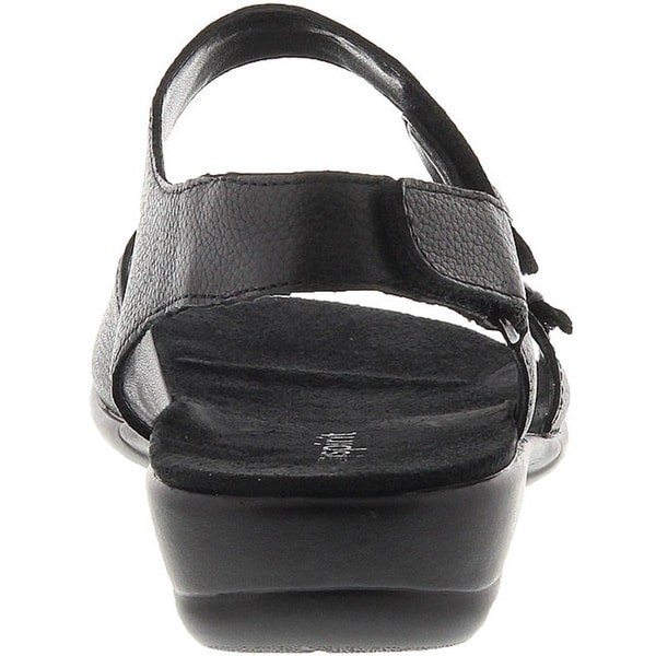 easy spirit hero wedge sandals
