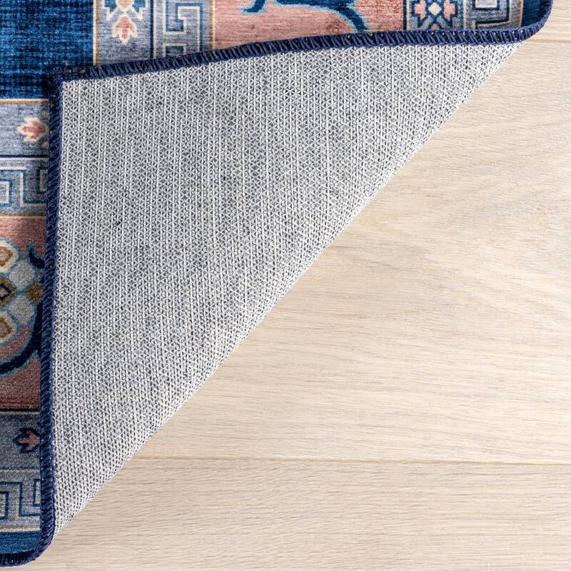 Nuloom Verity SplashGuard Traditional Medallion Machine Washable Area Rug