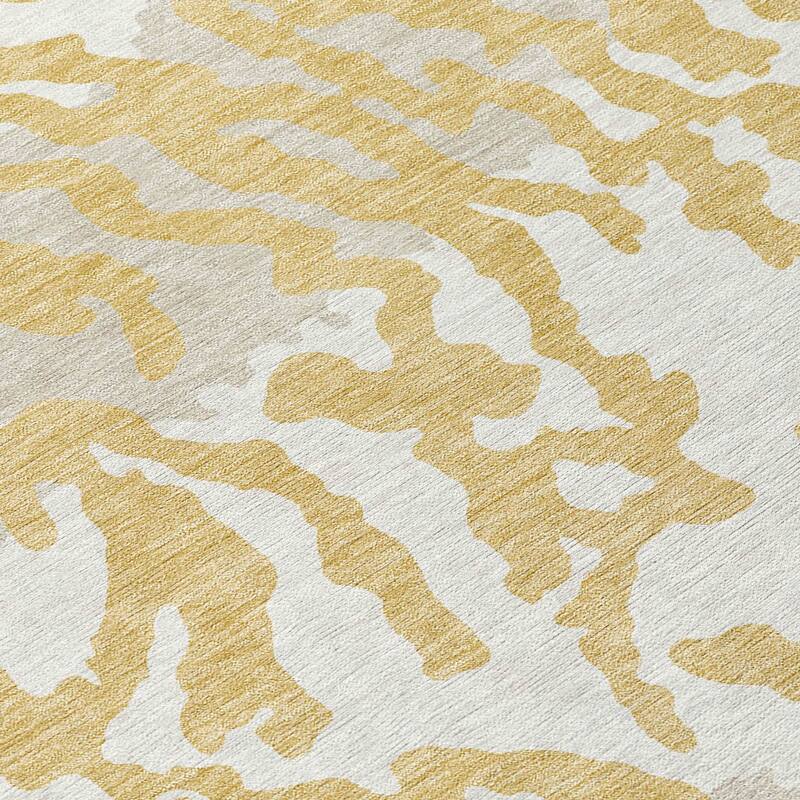 Machine Washable Indoor/ Outdoor Chantille Abstract Animal Print Rug