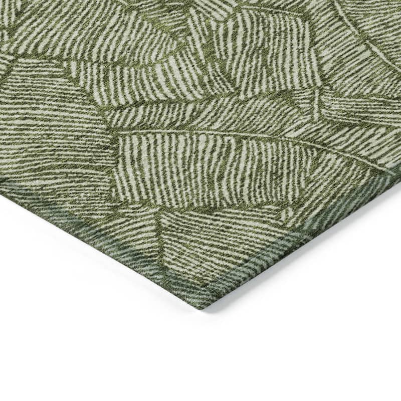 Machine Washable Indoor/ Outdoor Chantille Tropical Palm Rug