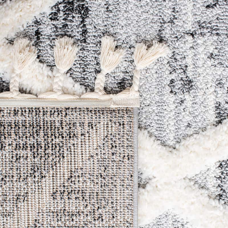 SAFAVIEH Moroccan Tassel Shag Facunda 2-inch Thick Rug