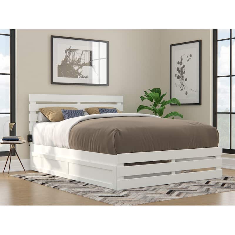 Oxford Bed with Footboard and USB Turbo Charger with Twin XL Trundle - White - Queen