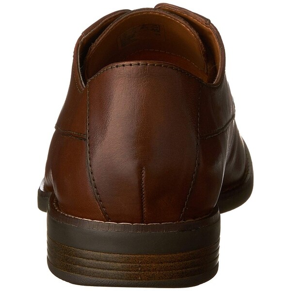 clarks men's becken plain derbys