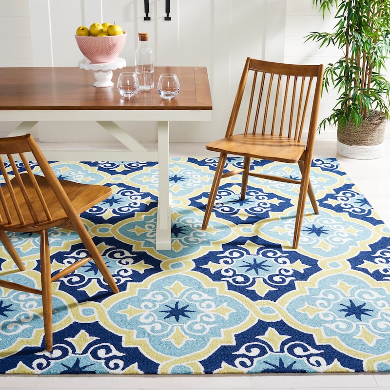 SAFAVIEH Handmade Four Seasons Tota Floral Rug - 8' x 10' - Navy/Light Blue