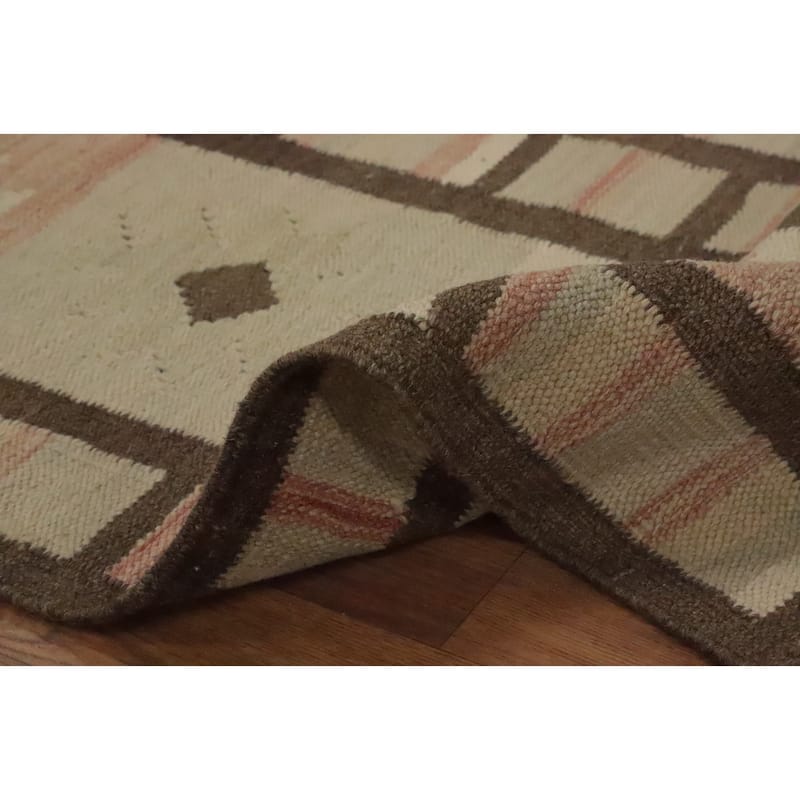 Hand Woven Oriental 100% Wool Carpet Southwestern Tribal Beige & Ivories Kilim Area Rug - 8' 8'' X 5' 10''