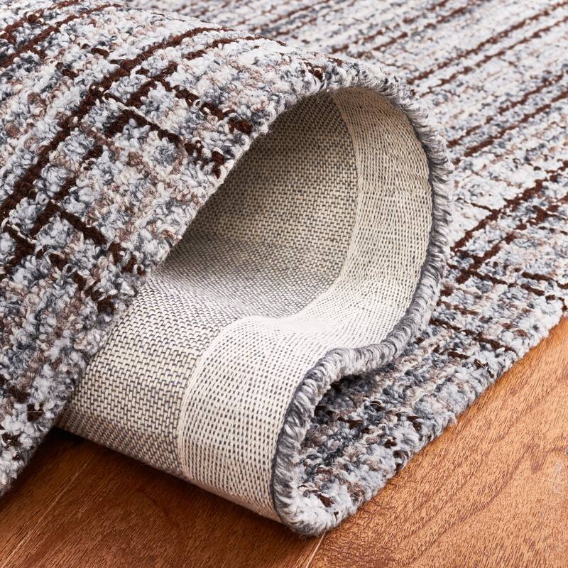 SAFAVIEH Handmade Abstract Necibe Modern Wool Rug