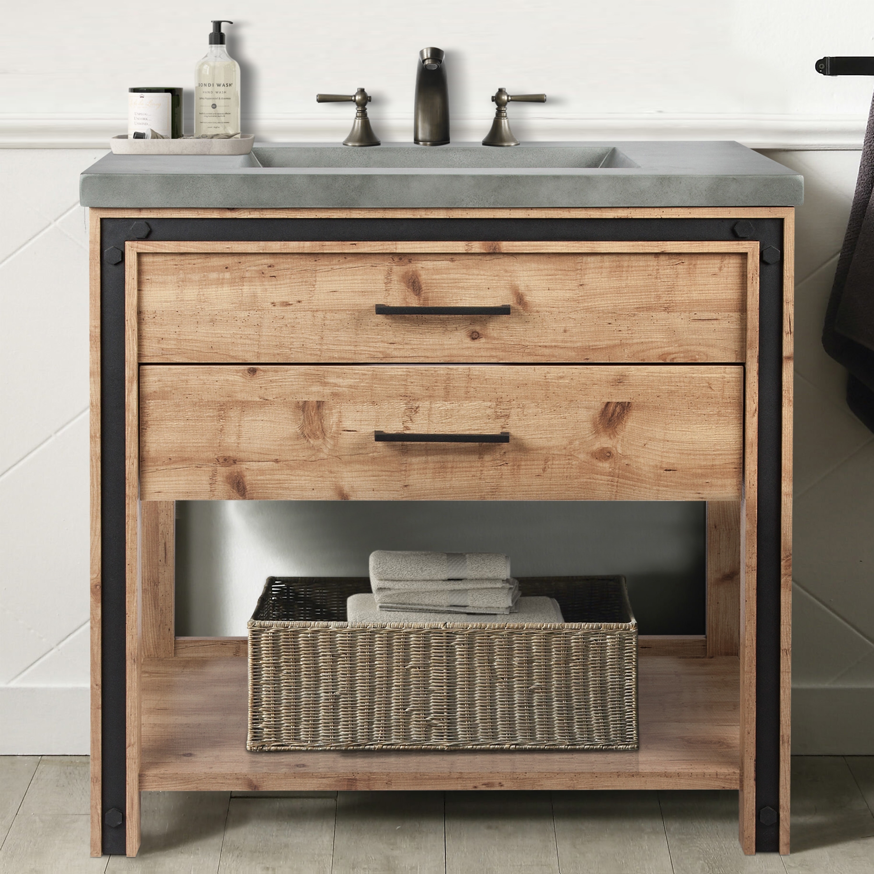 Sia 36\, image size:3000x3000