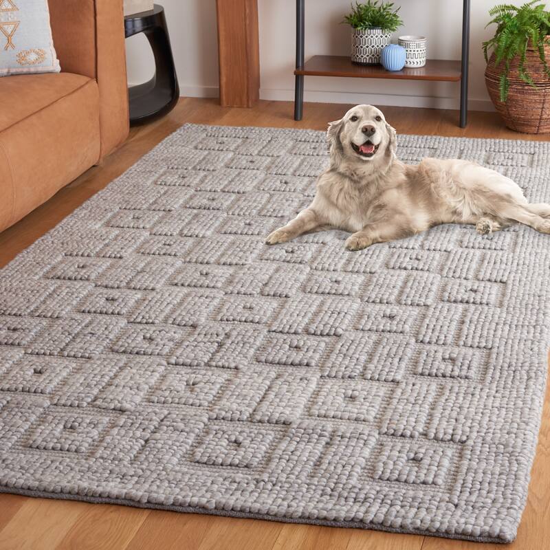 SAFAVIEH Handmade Natura Yurie Transitional Wool Rug - 8' x 10' - Grey