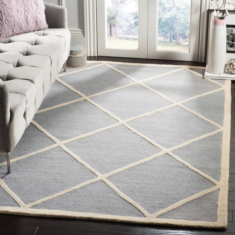 SAFAVIEH Handmade Cambridge Vija Modern Moroccan Wool Rug - 3' x 5' - Silver/Ivory