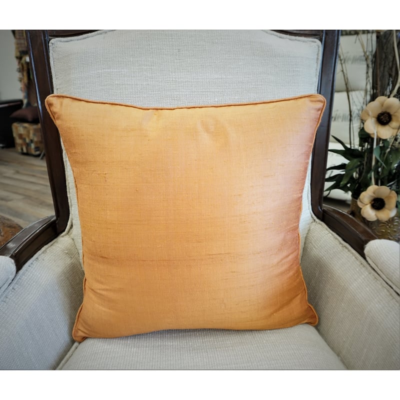Home&Manor Urmia Dupioni Silk Pillow 18"