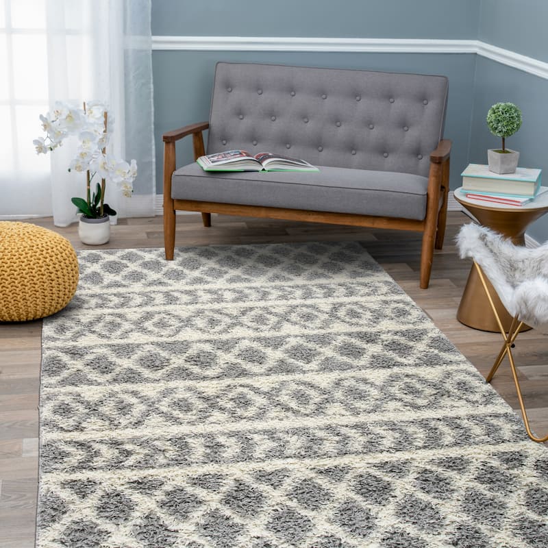 World Rug Gallery Trellis Geometric Plush Shag Area Rug