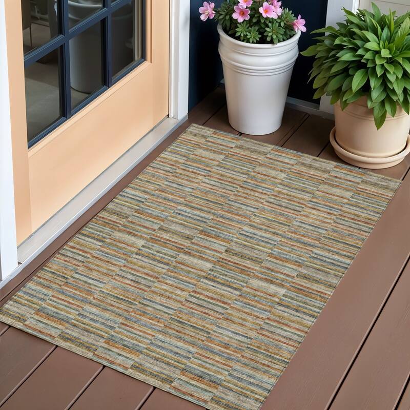 HomeRoots Striped Transitional Rectangle Outdoor Rug - 3' x 5'