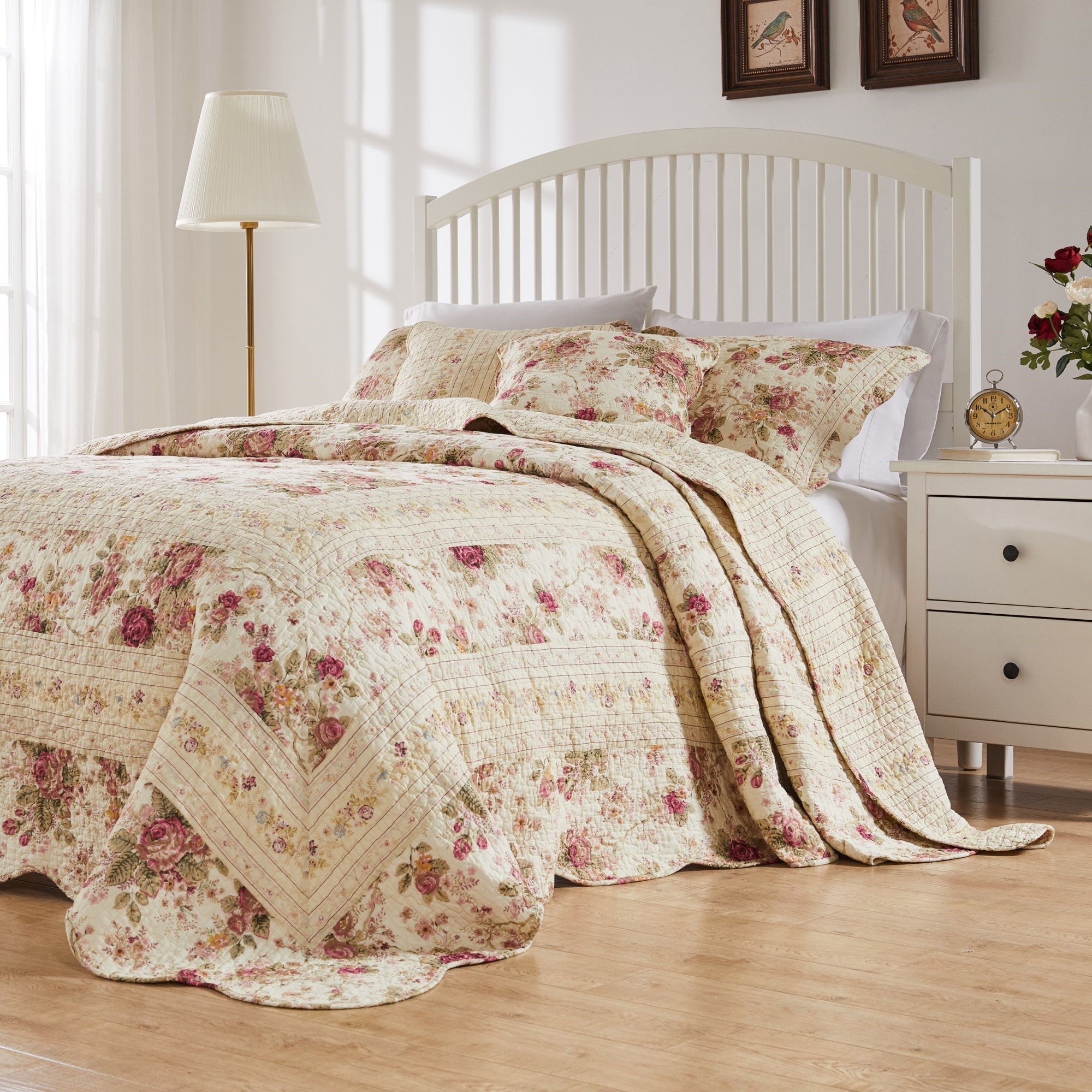 Summer, Top Rated Reversible Quilts and Bedspreads - Bed Bath & Beyond