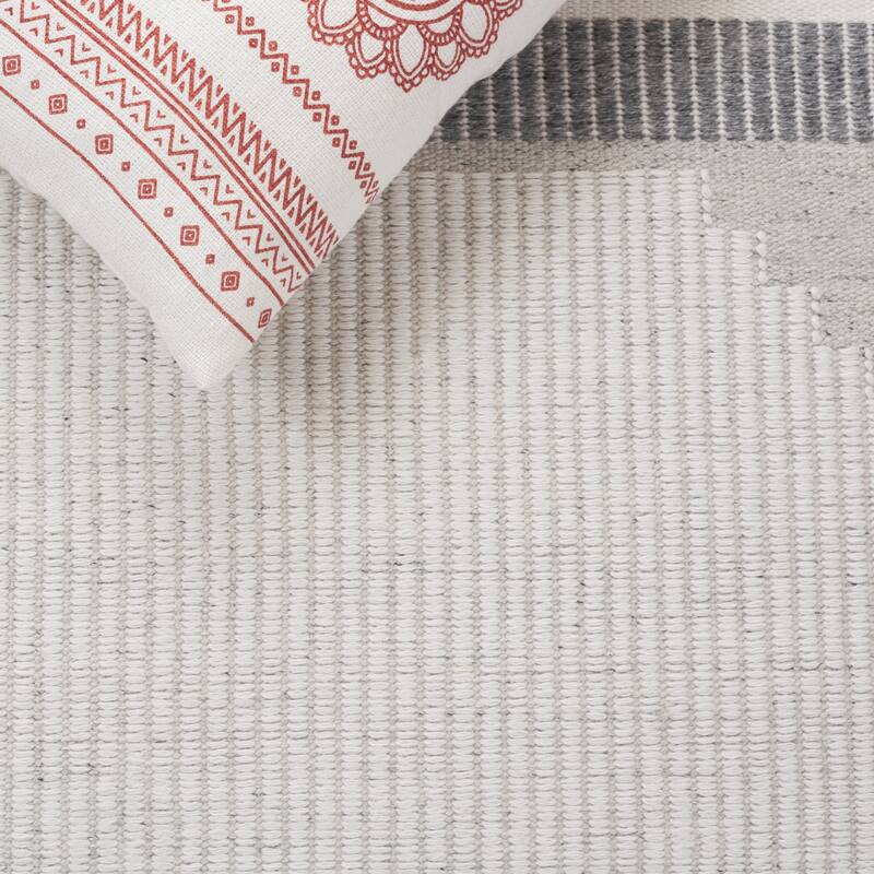 SAFAVIEH Handmade Kilim Ozlem Boho Rug