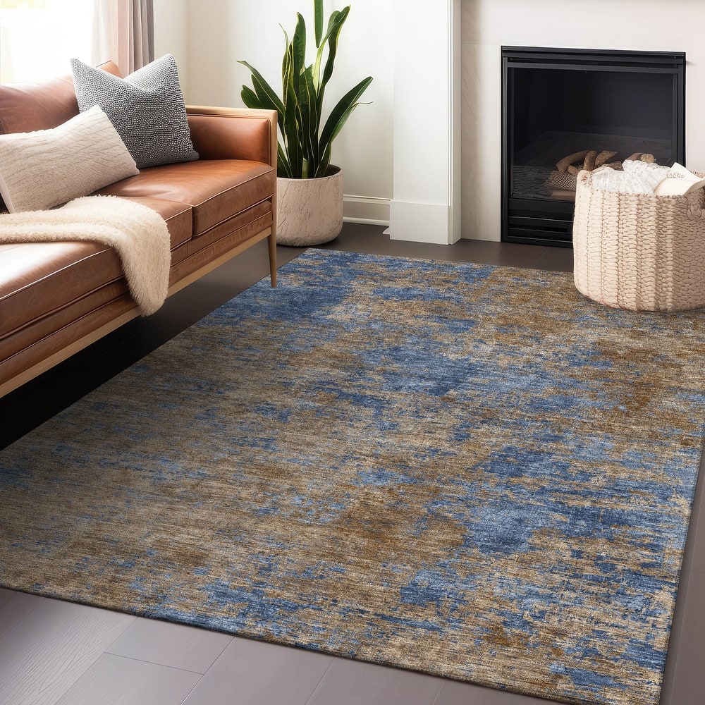 Machine Washable Indoor/ Outdoor Abstract Ombre Chantille Rug