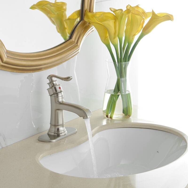 7.5 in Heigh Single Handle Chrome Bathroom Faucet - Spout height: 3.17inches Spout reach: 4.4 inches