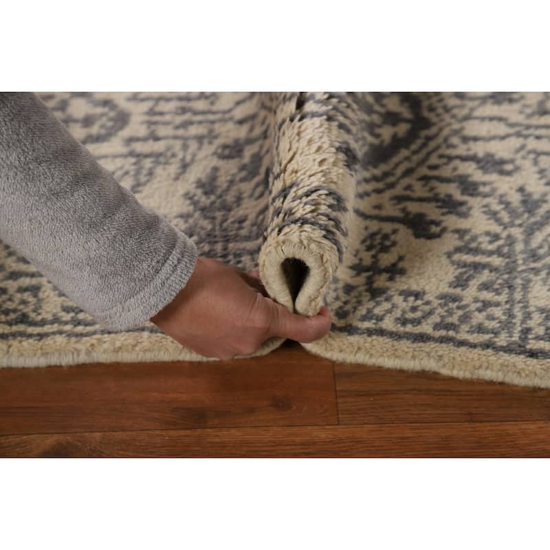 Moroccan Oriental Rug Hand-Knotted Wool Carpet - 2'0"x 3'0"