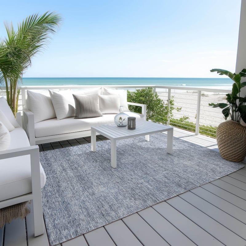 Machine Washable Indoor/ Outdoor Ombre Solid Chantille Rug
