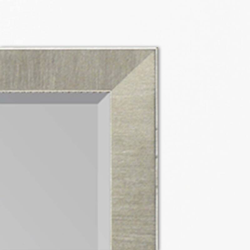 HomeRoots 31" Gold Accent Mirror - 25.00 in. x 31.00 in. x 2.00 in.