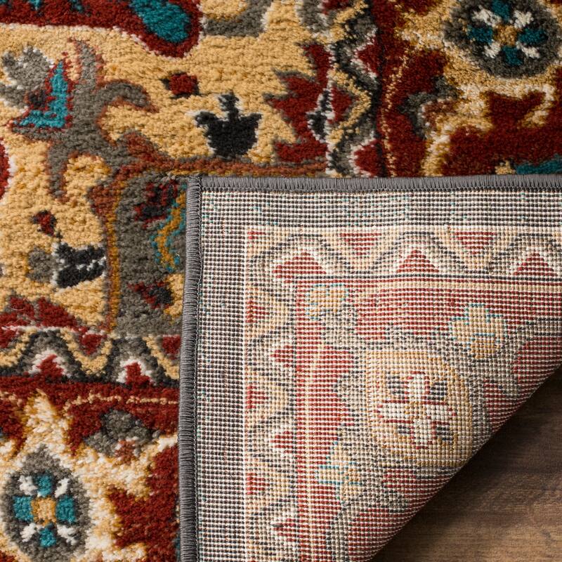 SAFAVIEH Summit Evalyn Traditional Oriental Rug
