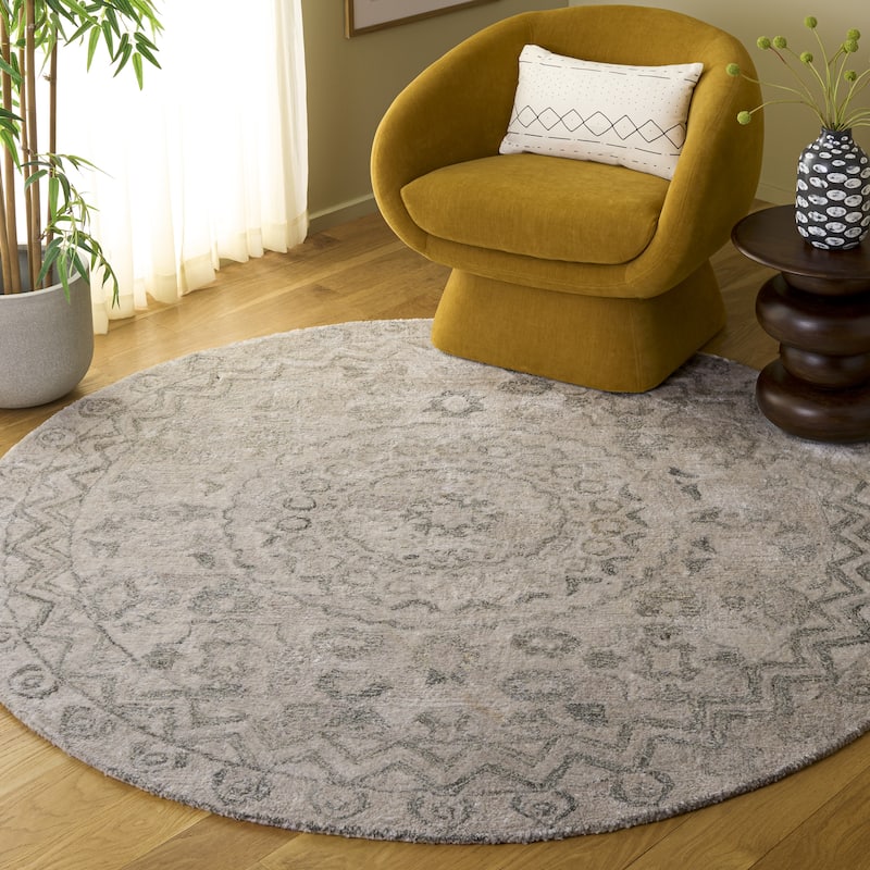 SAFAVIEH Handmade Anatolia Ramzia Traditional Rug