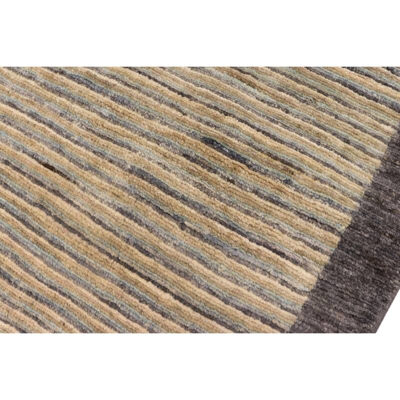 Vintage Inspired Gabbeh Floral Medallion Hand Knotted Area Rug