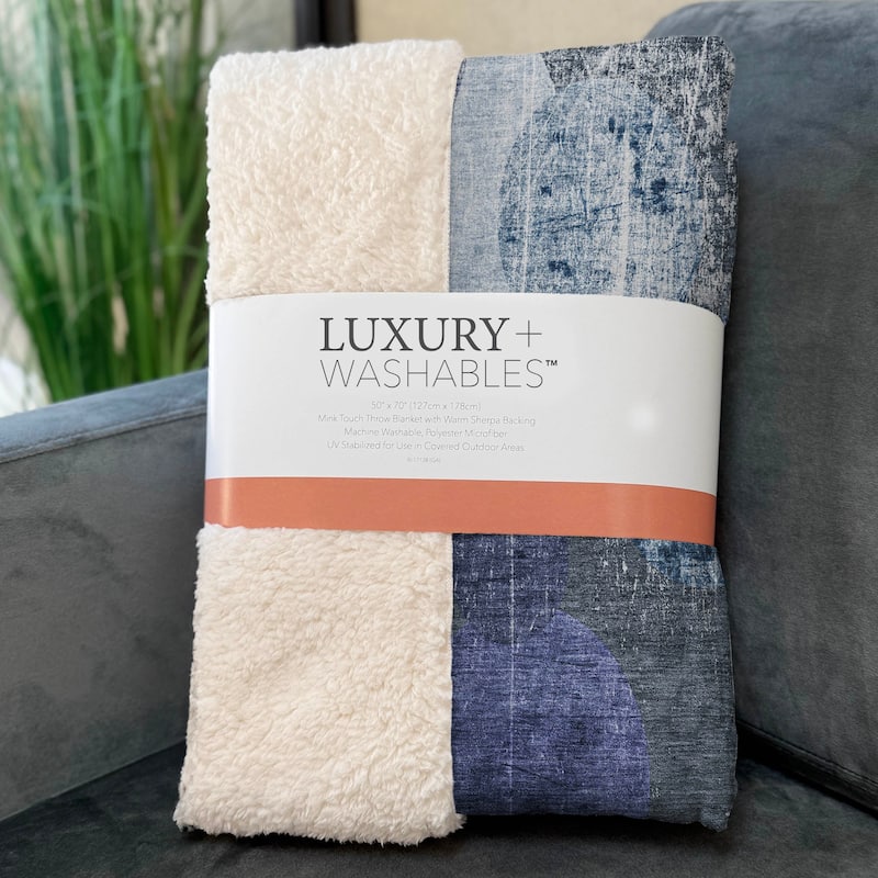 Premium Machine Washable Casual Contemporary Sherpa Throw Blanket