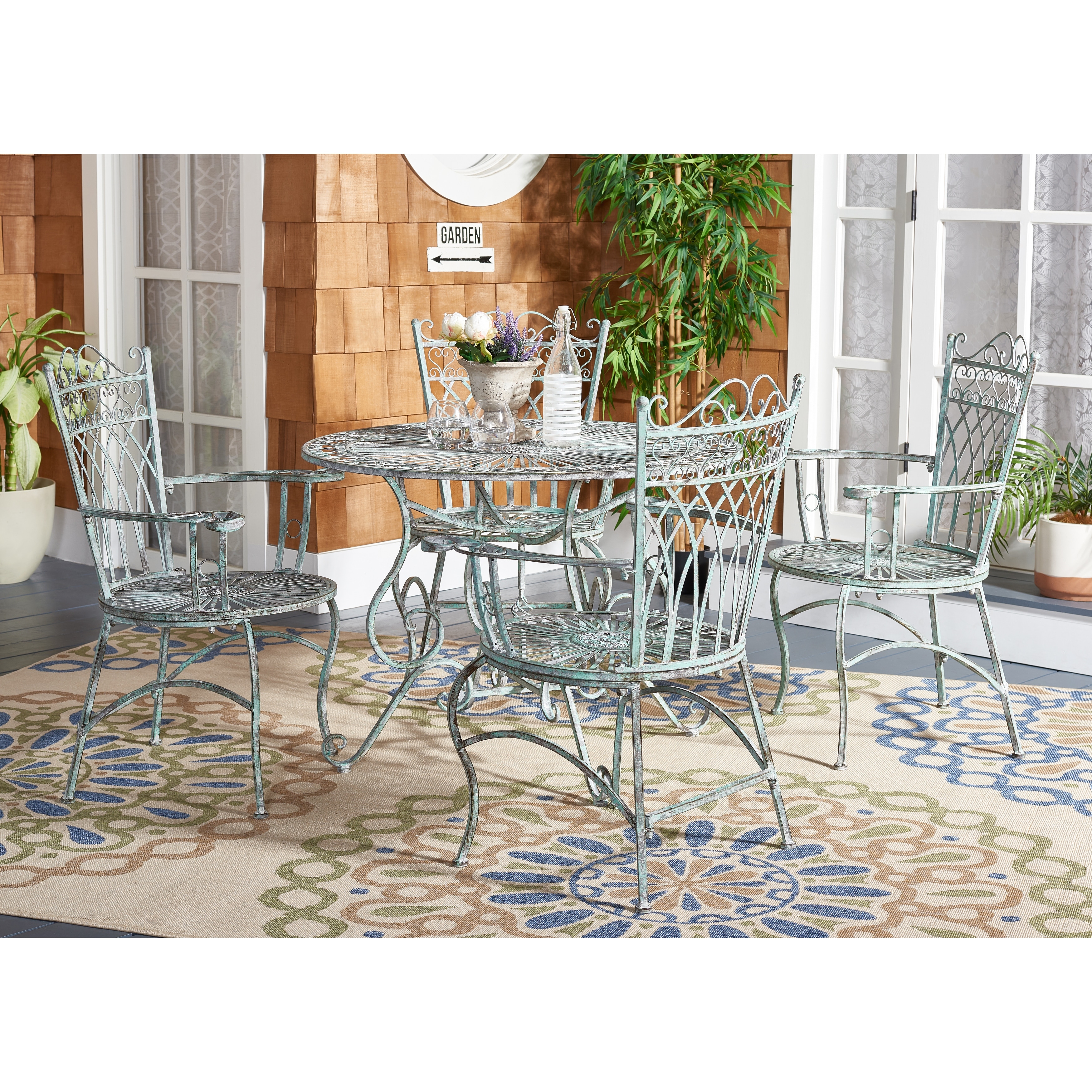Victorian shop patio set