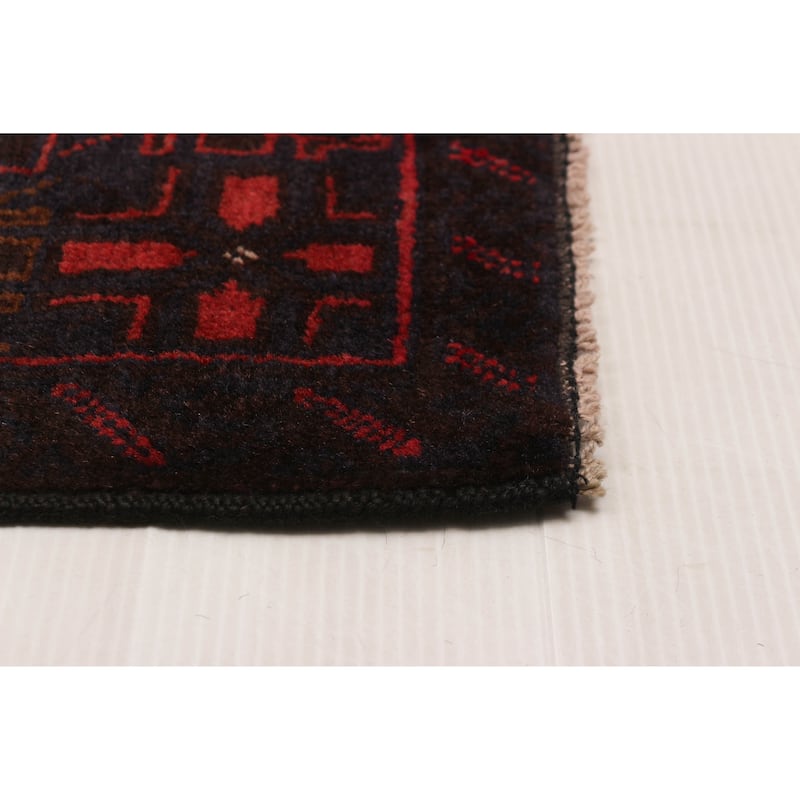 Teimani Red Rug 3'9" x 6'4" - 3'9 x 6'4
