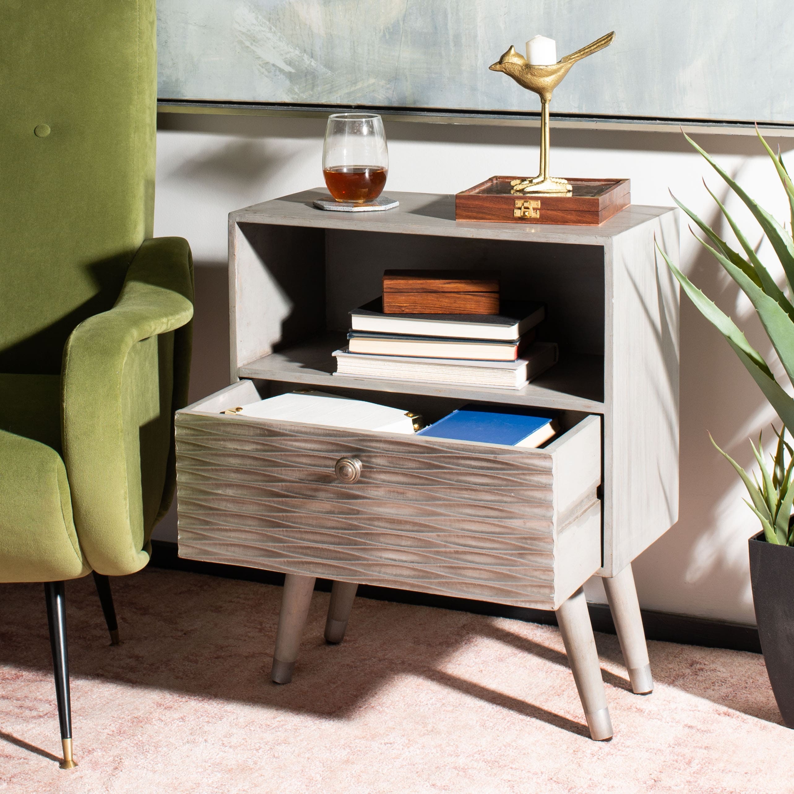 SAFAVIEH Brandy Single Drawer Textured Nightstand