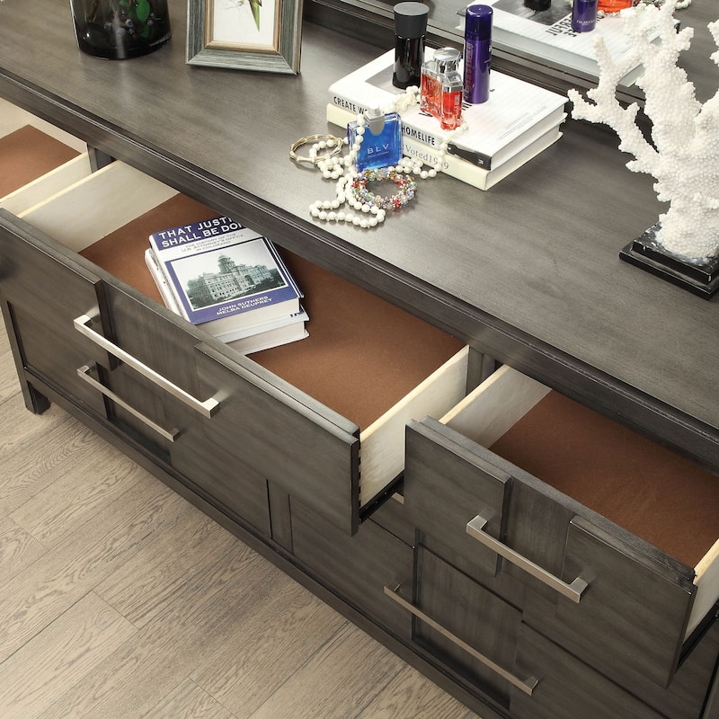Tass Transitional Gray 56-inch Wide 7-Drawer Solid Wood Dresser by Furniture of America