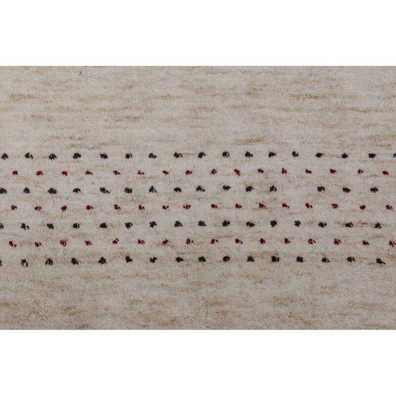 Hand Knotted Oriental 100% Wool Carpet Tribal Animal Pictorial Beige & Ivories Gabbeh Area Rug - 7' 11'' X 5' 1''