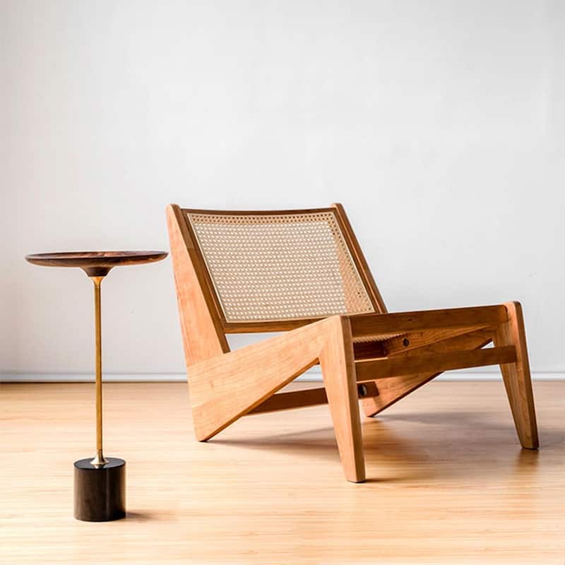Modern Accent Chair，Rattan and Wood Lounge Kangaroo Chair For Living room, Bedroom, Courtyard, Light Wood - 23.62"