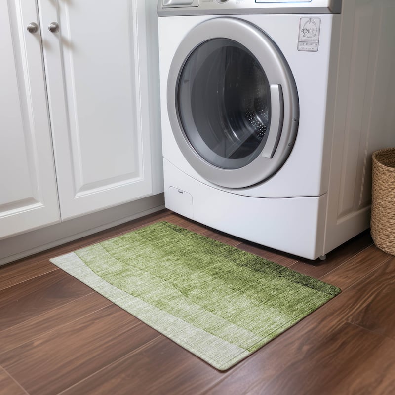 Machine Washable Indoor/ Outdoor Chantille Contemporary Ombre Rug - Olive - 1'8" x 2'6"