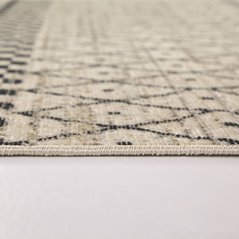 Karenine Vintage Moroccan Area Rug