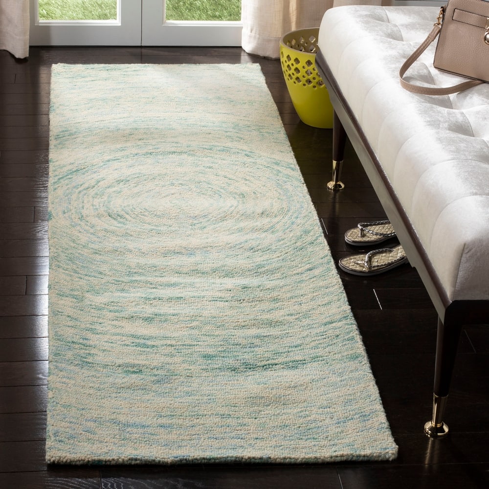 SAFAVIEH Handmade Ikat Heini Modern Wool Rug