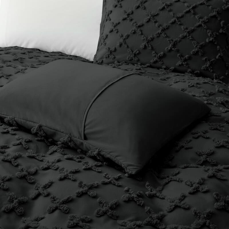 Clipped Jacquard Geometric Duvet Cover & Pillowcase Set