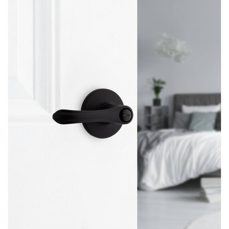 Kwikset Grapevine Privacy Door Lever Set with Round Rose from the