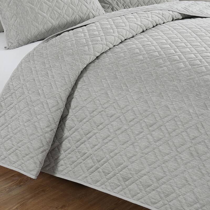 Henley Quilt Set
