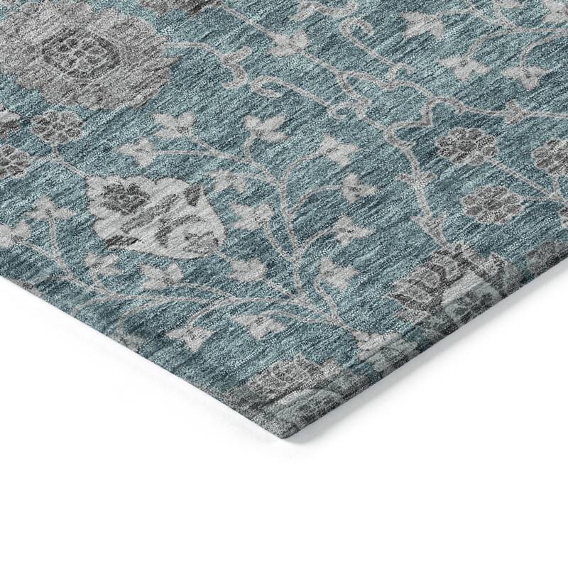 HomeRoots Floral Transitional Rectangle Outdoor Rug