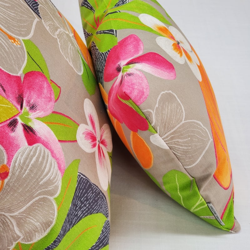 Pillow Decor Hawaii Garden 20x20 Floral Throw Pillow