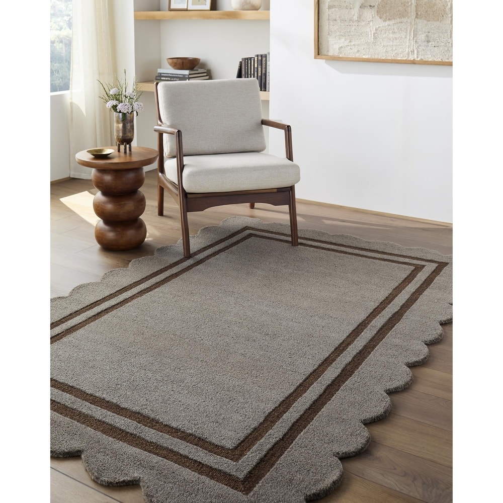 Livabliss Scalloped Modern & Contemporary Area Rug