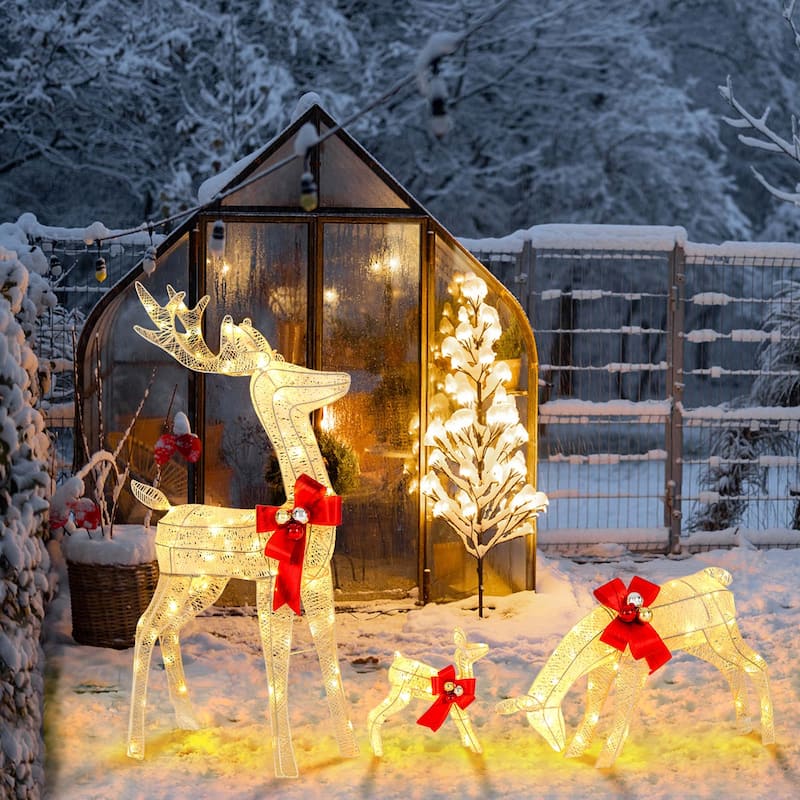 3 PCS Lighted Reindeer Family Set Pre-lit Christmas Decoration