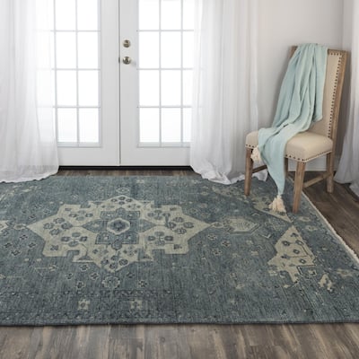 Alora Decor Abby Blue and Ivory Medallion Hand-knotted Wool Rug