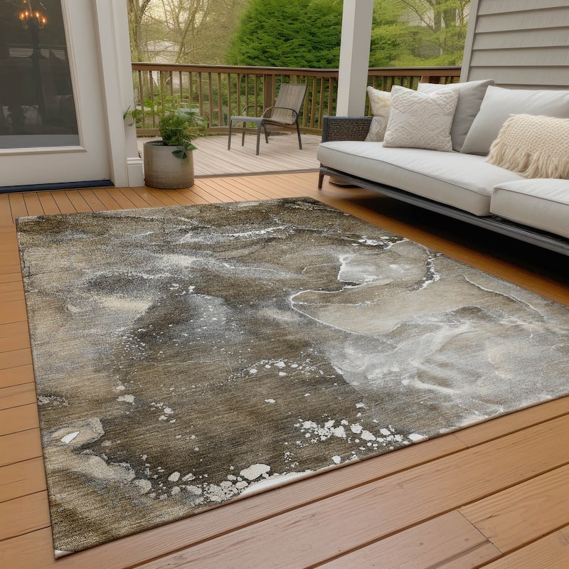 Machine Washable Indoor/ Outdoor Abstract Chantille Rug