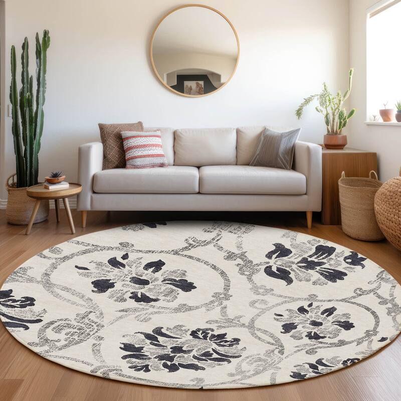 Machine Washable Indoor/ Outdoor Chantille Floral Scroll Rug