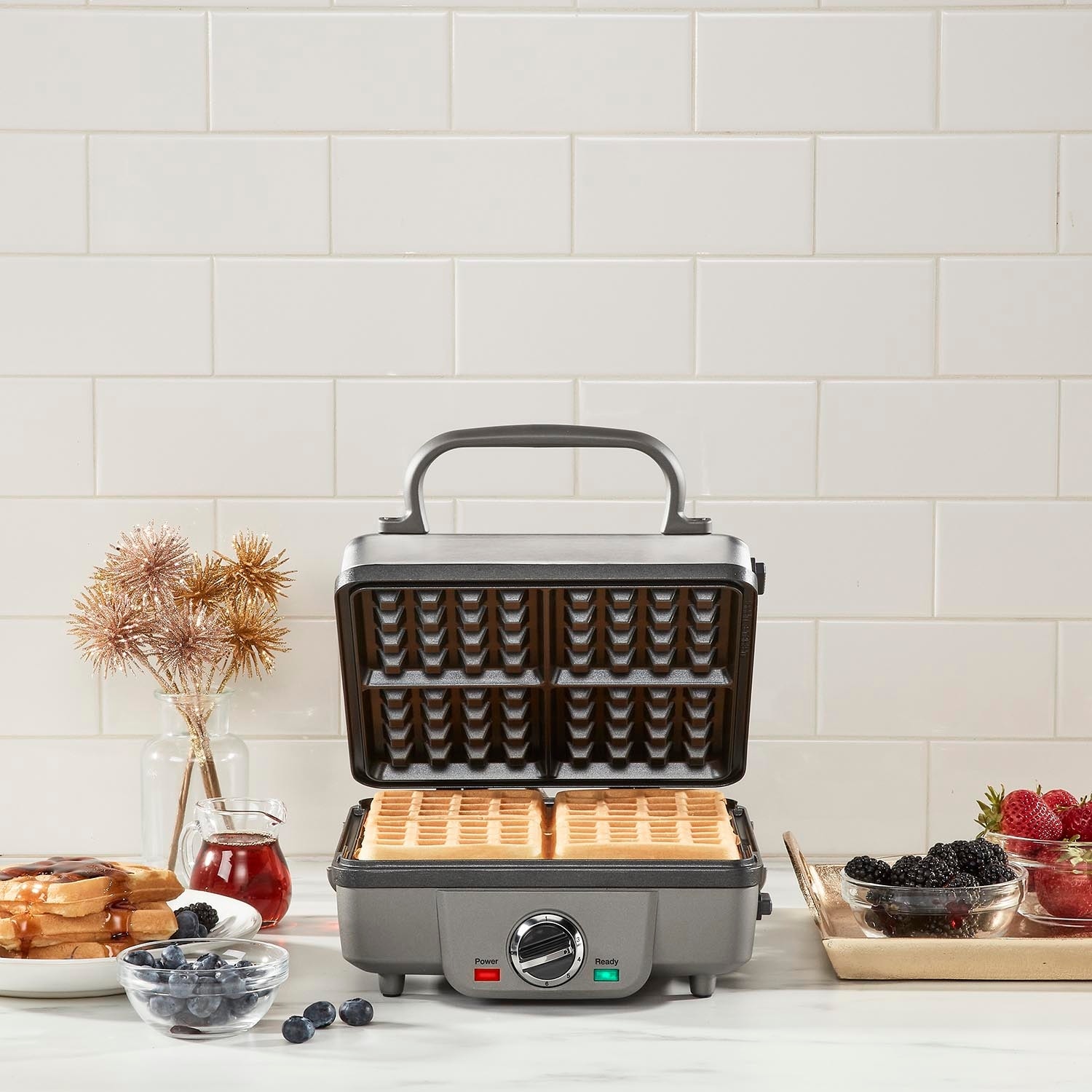 e　Cuisinart WAF-300 Belgian Belgian Waffle Maker with Pancake Plates - Cuisinart