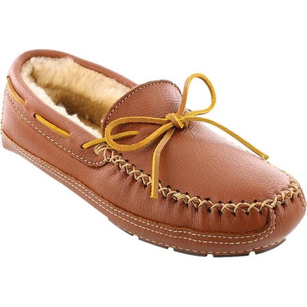 minnetonka moose slippers