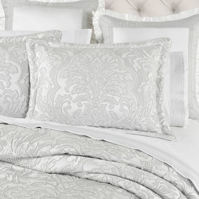 J. Queen New York Brunello Comforter Set